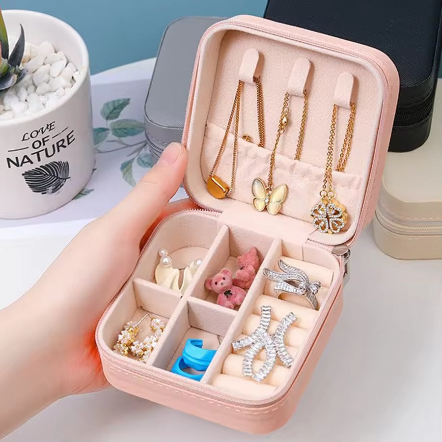 Portable Jewelry Storage Box | Leather Organizer | Travel Case | Multipurpose Gift Box for Jewellery & Hair Accessories (Random Colour)
